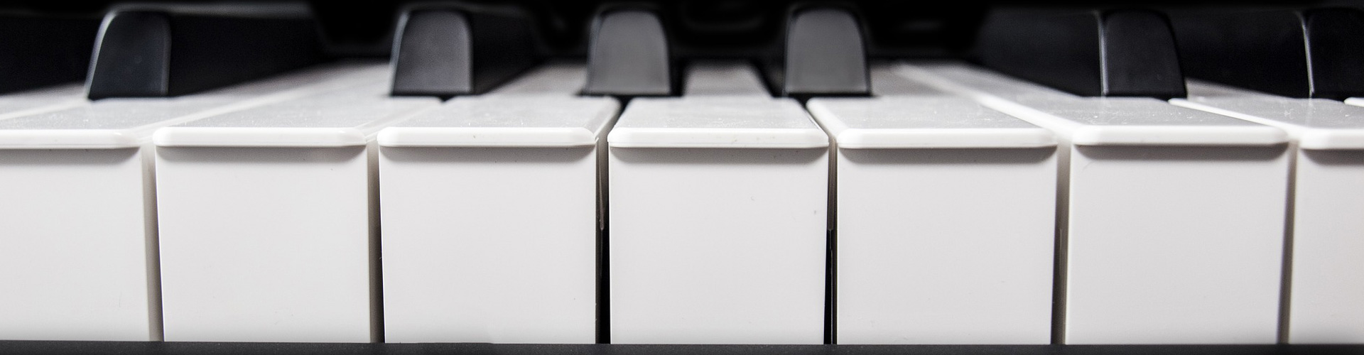 pianoles.jpg